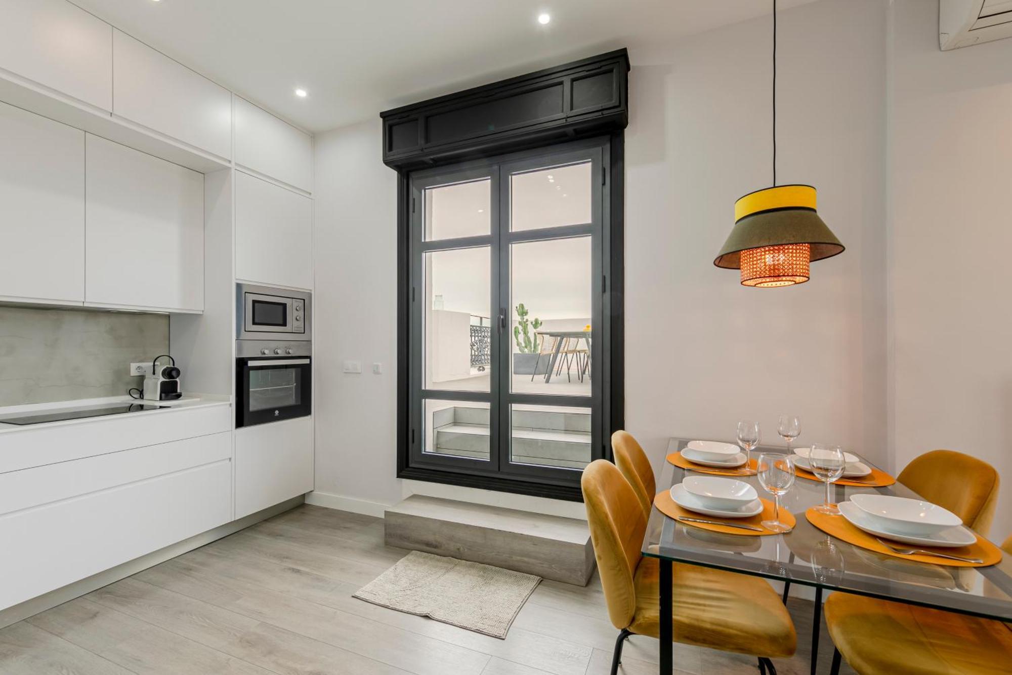 Isg Apartments Modern Atticpool At The Cathedralfree Parking Seville Luaran gambar