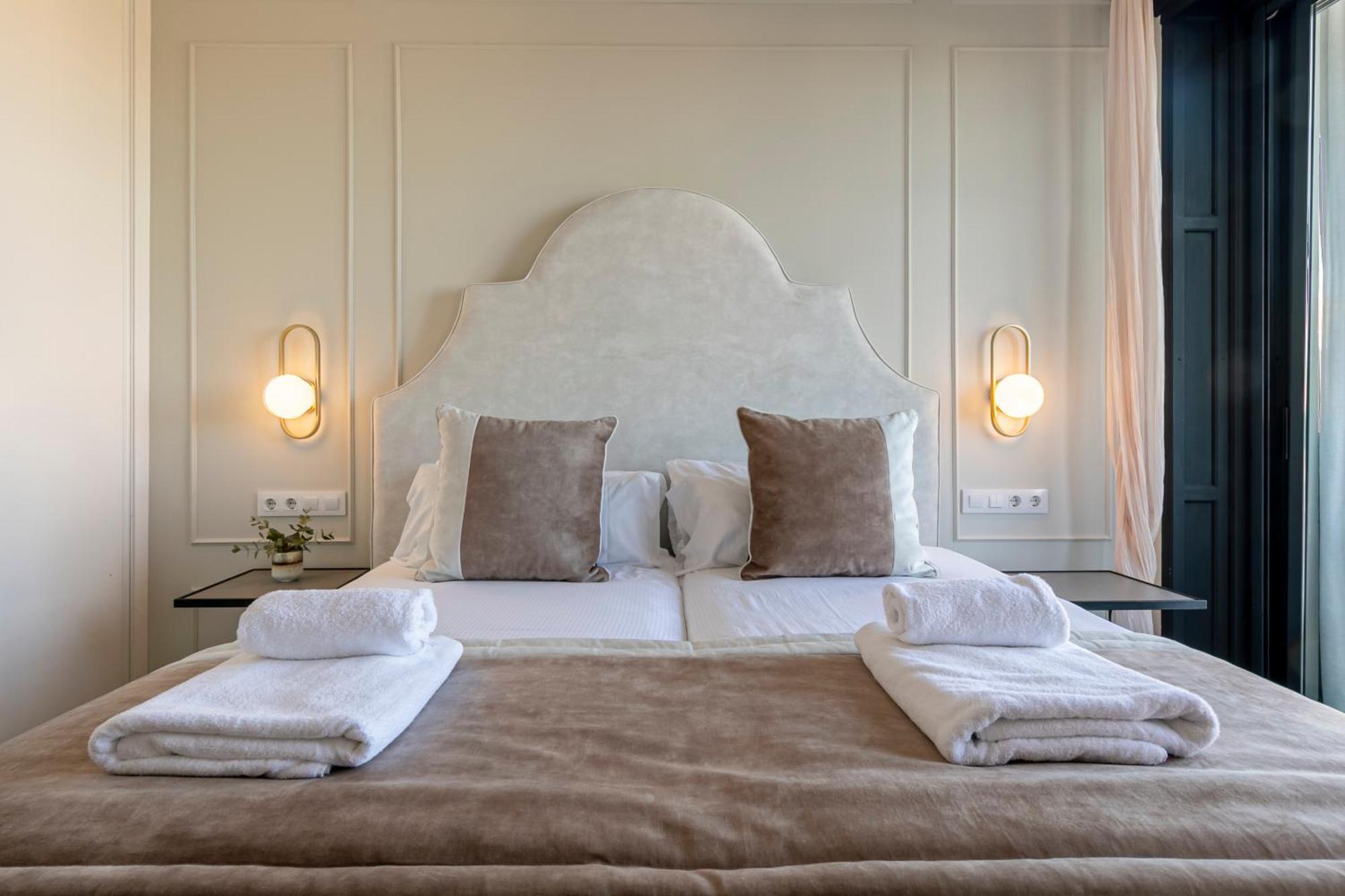 Isg Apartments Modern Atticpool At The Cathedralfree Parking Seville Luaran gambar